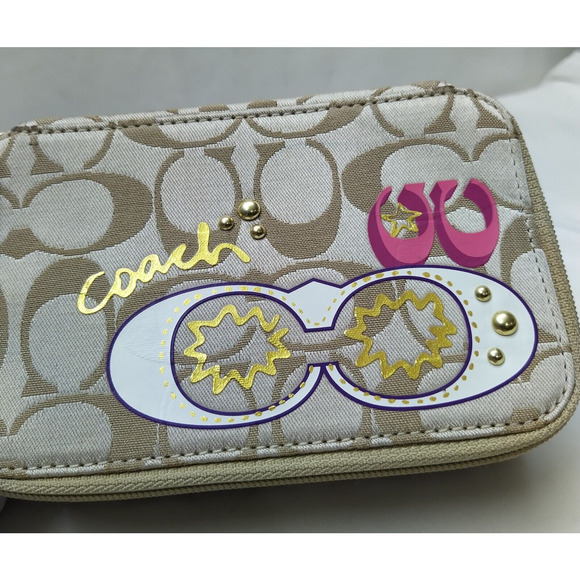 Coach Signature Light Tan Canvas Zipper Around Pill Case - Picture 3 of 8